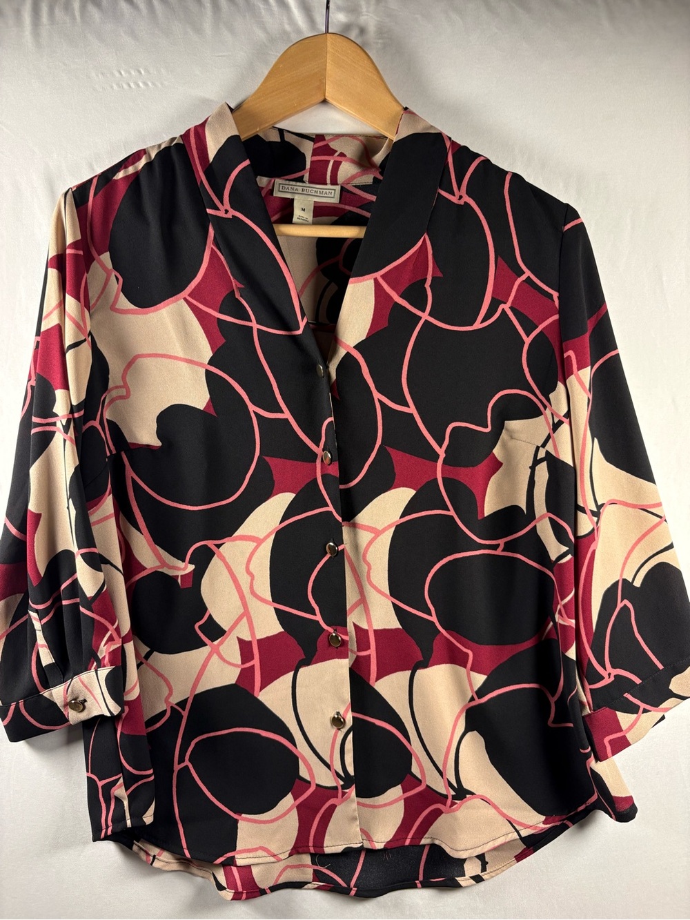 DANA BUCHMAN V-Neck Popover Blouse Black Desert Sand Maroon Pink SZ Medium EUC